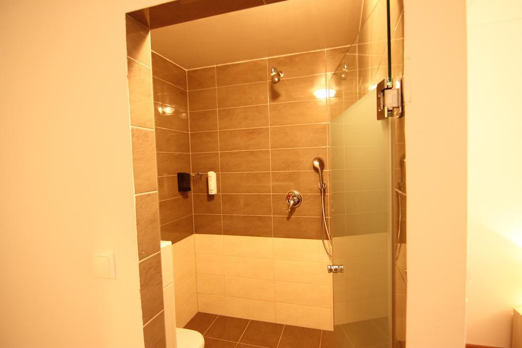 Rooms Xxl Zagreb Bilik gambar