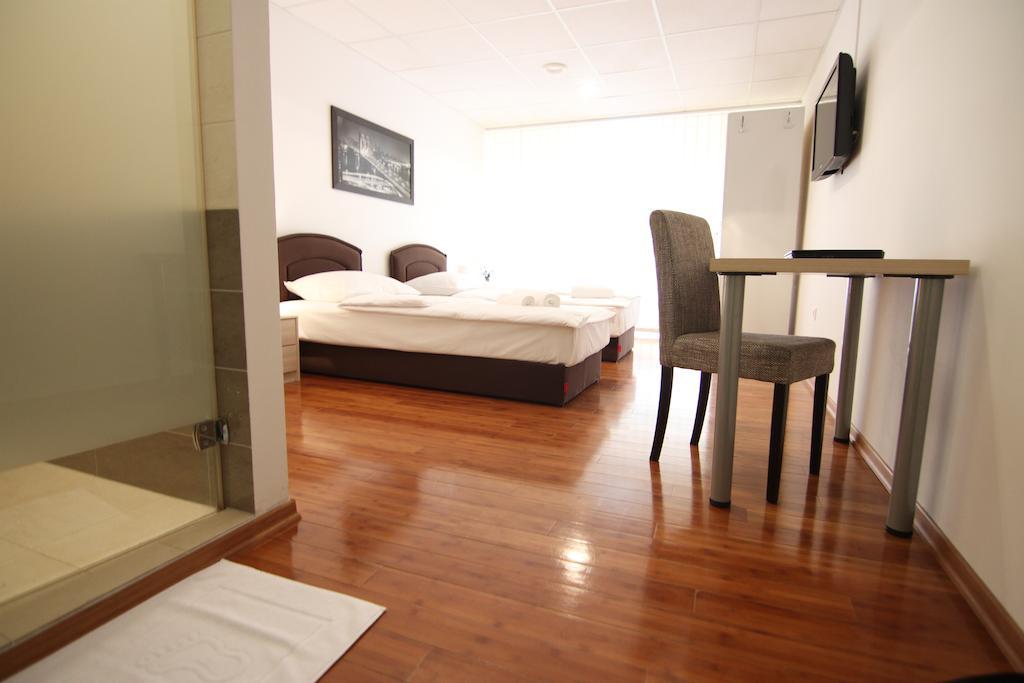 Rooms Xxl Zagreb Bilik gambar